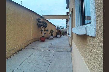 Casa de condomínio à venda com 109m², 2 quartos e 2 vagas Casa de condomínio à venda com 109m², 2 quartos e 2 vagasÁrea comum