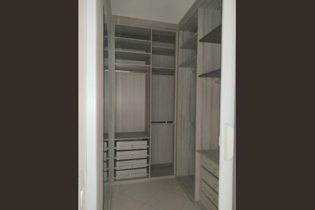 Casa à venda com 250m², 3 quartos e 7 vagasQuarto