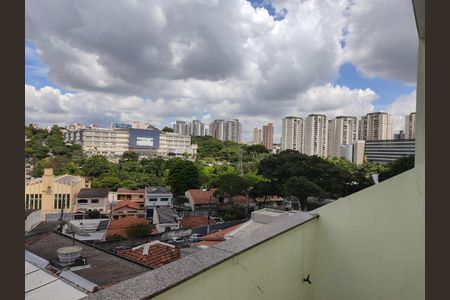 Casa à venda com 250m², 3 quartos e 7 vagasVista