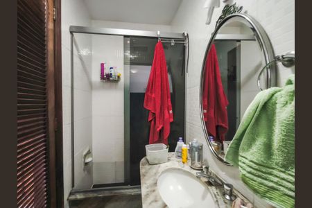 Apartamento à venda com 110m², 3 quartos e 2 vagasBanheiro da Suíte