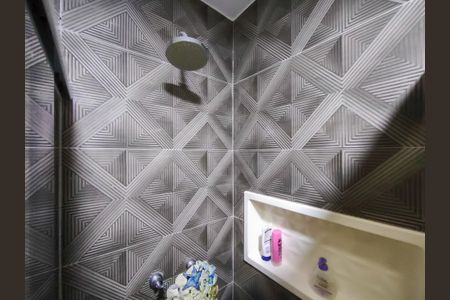 Apartamento à venda com 110m², 3 quartos e 2 vagasBanheiro 