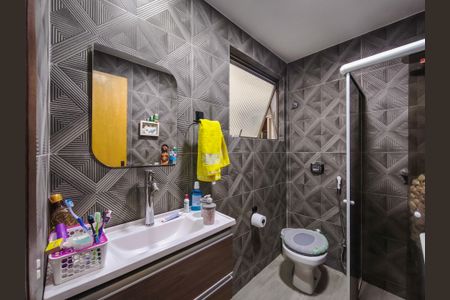 Apartamento à venda com 110m², 3 quartos e 2 vagasBanheiro 