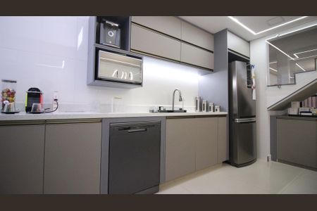 Casa de condomínio à venda com 90m², 2 quartos e 2 vagasCozinha