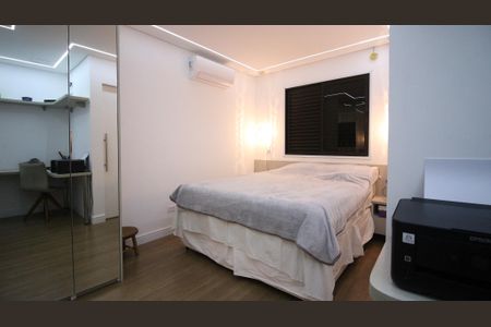 Casa de condomínio à venda com 90m², 2 quartos e 2 vagasSuíte 2