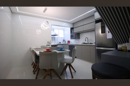 Casa de condomínio à venda com 90m², 2 quartos e 2 vagasCozinha