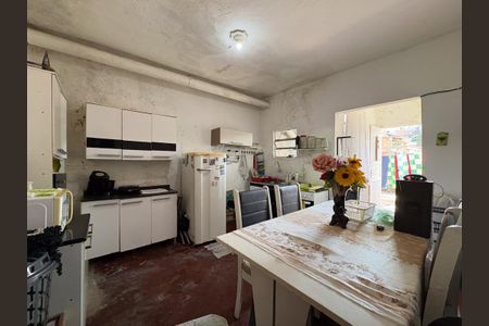 Casa à venda com 400m², 6 quartos e 1 vaga Casa à venda com 400m², 6 quartos e 1 vagaSala/Cozinha