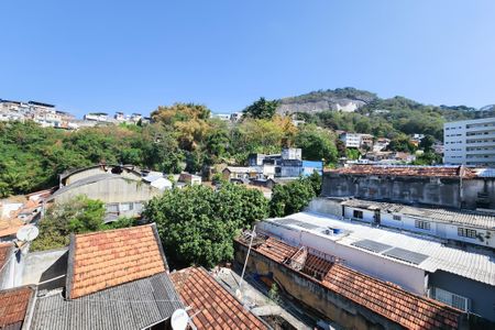 Vista da sala de apartamento à venda com 2 quartos, 52m² em Santa Teresa, Rio de Janeiro