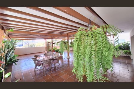 Casa à venda com 700m², 4 quartos e 5 vagasVaranda