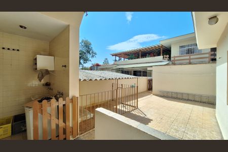 Casa à venda com 700m², 4 quartos e 5 vagasQuintal