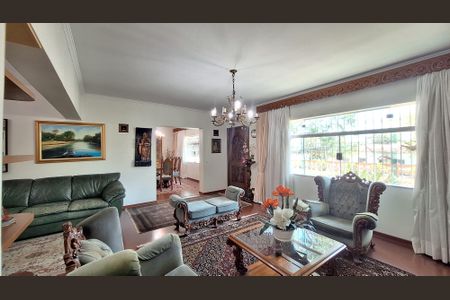 Casa à venda com 700m², 4 quartos e 5 vagasSala 1