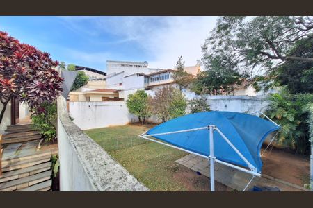Casa à venda com 700m², 4 quartos e 5 vagasQuintal