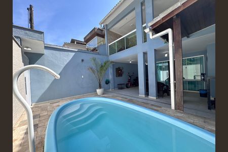 Área externa de casa de condomínio para alugar com 3 quartos, 160m² em Vargem Pequena, Rio de Janeiro