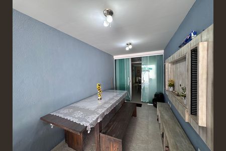 Casa de condomínio para alugar com 160m², 3 quartos e sem vaga Casa de condomínio para alugar com 160m², 3 quartos e sem vagaÁrea externa - Lavabo