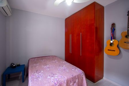 Quarto 1 de casa de condomínio para alugar com 4 quartos, 251m² em Maria Paula, São Gonçalo