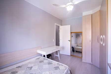 Casa de condomínio para alugar com 251m², 4 quartos e 2 vagasQuarto 3