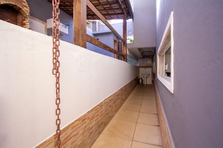 Casa de condomínio para alugar com 251m², 4 quartos e 2 vagasÁrea de Serviço