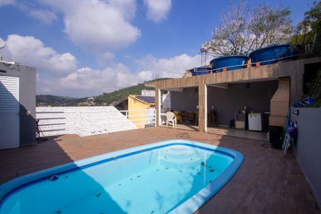 Casa de condomínio para alugar com 251m², 4 quartos e 2 vagasÁrea gourmet