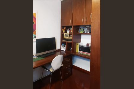 Apartamento à venda com 67m², 3 quartos e 1 vagaQuarto 2