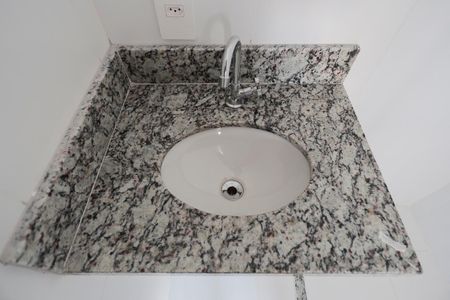 Apartamento à venda com 28m², 1 quarto e sem vaga Apartamento à venda com 28m², 1 quarto e sem vagaBanheiro da Suíte