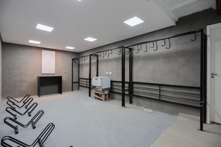 Apartamento à venda com 28m², 1 quarto e sem vaga Apartamento à venda com 28m², 1 quarto e sem vagaÁrea comum - Bicicletário