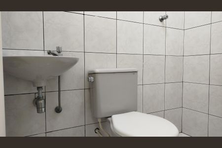 Casa à venda com 226m², 3 quartos e 4 vagasSubsolo - Banheiro de Serviço 2