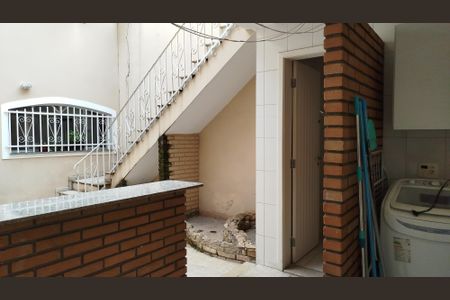 Casa à venda com 226m², 3 quartos e 4 vagasEdícula - Área de Serviço
