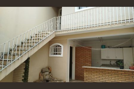 Casa à venda com 226m², 3 quartos e 4 vagasEdícula 