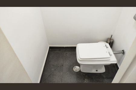 Casa à venda com 226m², 3 quartos e 4 vagasLavabo