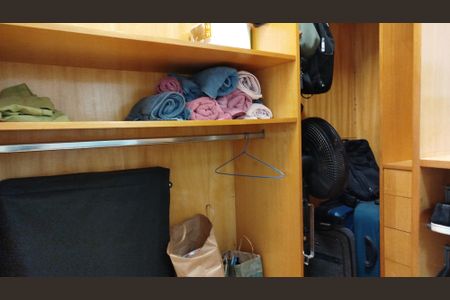 Casa à venda com 226m², 3 quartos e 4 vagasSuíte