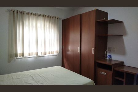 Casa à venda com 226m², 3 quartos e 4 vagasQuarto 2