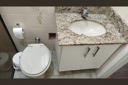 Casa à venda com 226m², 3 quartos e 4 vagasBanheiro 