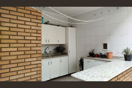 Casa à venda com 226m², 3 quartos e 4 vagasEdícula - área gourmet
