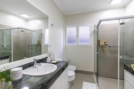 Apartamento à venda com 310m², 4 quartos e 2 vagasBanheiro da Suíte 2