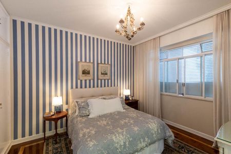 Apartamento à venda com 310m², 4 quartos e 2 vagasSuíte 1