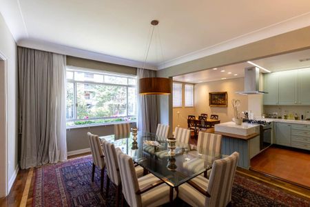 Apartamento à venda com 310m², 4 quartos e 2 vagasSala de Jantar