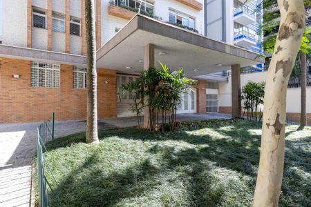 Apartamento à venda com 310m², 4 quartos e 2 vagasFachada