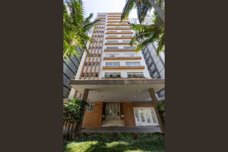 Apartamento à venda com 310m², 4 quartos e 2 vagasFachada