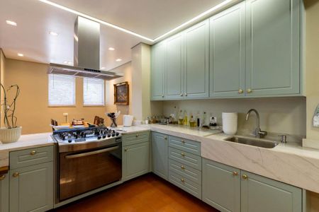 Apartamento à venda com 310m², 4 quartos e 2 vagasCozinha