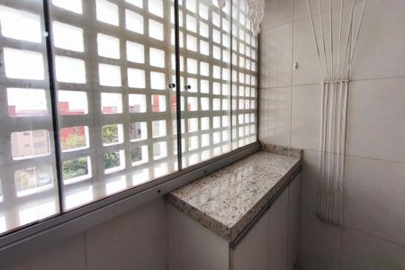 Apartamento à venda com 74m², 3 quartos e 1 vaga Apartamento à venda com 74m², 3 quartos e 1 vagaÁrea de Serviço