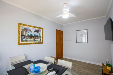 Apartamento à venda com 70m², 2 quartos e 1 vagaSala
