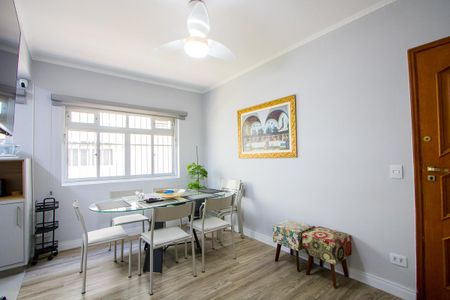 Sala de apartamento à venda com 2 quartos, 70m² em Campestre, Santo André