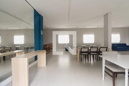 Apartamento à venda com 47m², 2 quartos e 1 vagaCondomínio - Salão de Festas 
