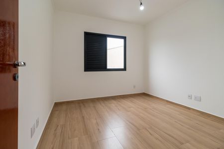 Casa à venda com 110m², 3 quartos e 2 vagas Casa à venda com 110m², 3 quartos e 2 vagasQuarto 1