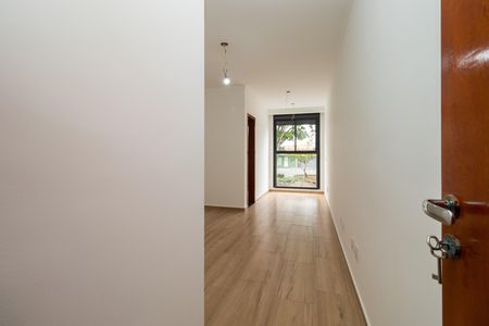 Casa à venda com 110m², 3 quartos e 2 vagas Casa à venda com 110m², 3 quartos e 2 vagasSuíte