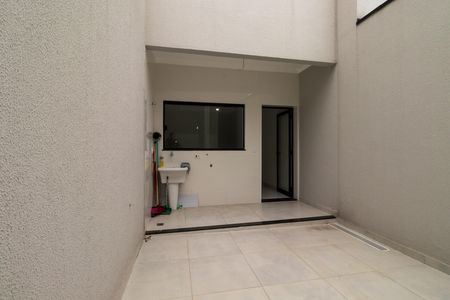 Casa à venda com 110m², 3 quartos e 2 vagas Casa à venda com 110m², 3 quartos e 2 vagasÁrea de Serviço/Quintal