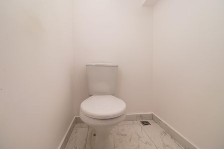 Casa à venda com 110m², 3 quartos e 2 vagas Casa à venda com 110m², 3 quartos e 2 vagasLavabo