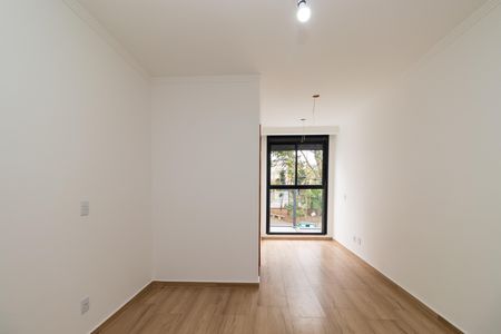 Casa à venda com 110m², 3 quartos e 2 vagas Casa à venda com 110m², 3 quartos e 2 vagasSuíte