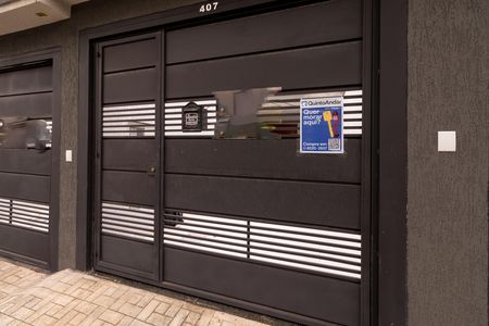 Casa à venda com 110m², 3 quartos e 2 vagas Casa à venda com 110m², 3 quartos e 2 vagasPlaca instalada