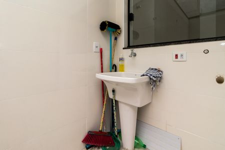Casa à venda com 110m², 3 quartos e 2 vagas Casa à venda com 110m², 3 quartos e 2 vagasÁrea de Serviço