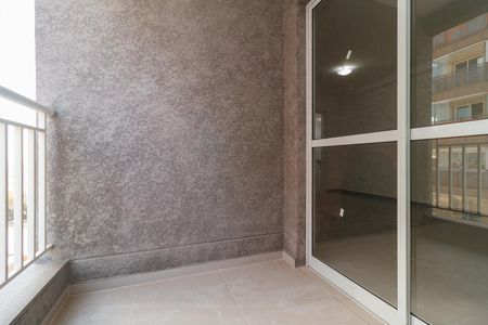 Apartamento à venda com 43m², 1 quarto e 1 vaga Apartamento à venda com 43m², 1 quarto e 1 vagaÁrea de Serviço